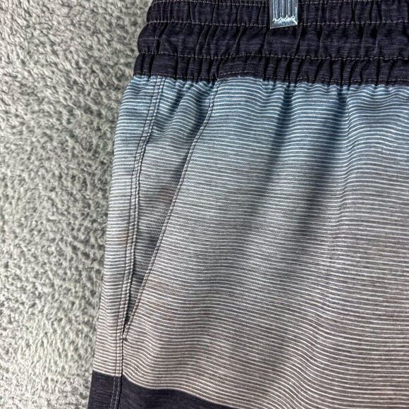 Hurley Swim Shorts Mens XL Gray Striped Lined Swim Trunks Beach‎ Pool Party - Picture 2 of 16